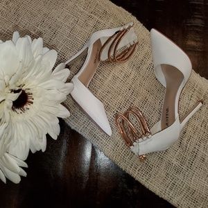 White & Gold Pointy Toed Heels